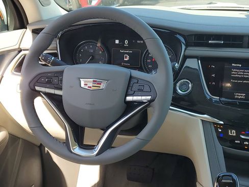 New 2025 Cadillac XT6 Premium Luxury w/ Technology Package image 14