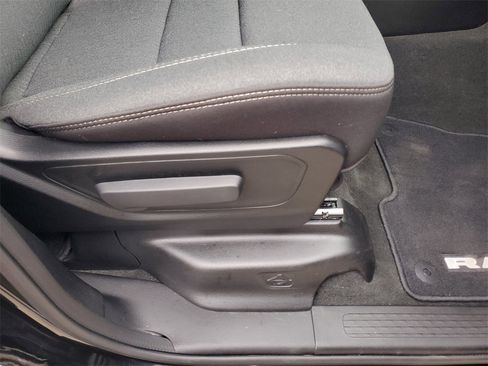 Used 2022 RAM 1500 Big Horn image 36