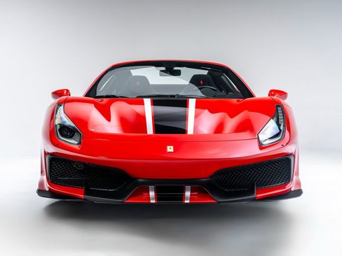 Used 2020 Ferrari 488 Pista Spider image 18