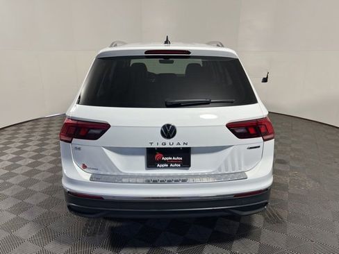 Used 2022 Volkswagen Tiguan SE AWD/4WD image 7