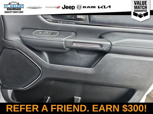 Used 2022 RAM 1500 Limited w/ Body-Colour Bumper Group AWD/4WD image 28