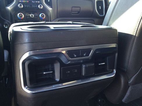 Used 2021 GMC Sierra 3500 Denali w/ Denali Ultimate Package image 10