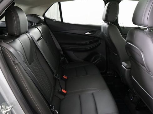 Used 2025 Buick Encore GX Avenir image 14