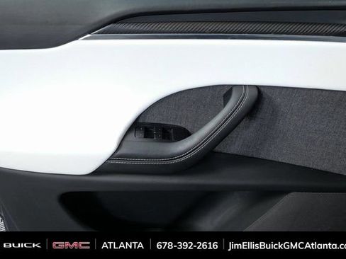 Used 2022 Tesla Model X Plaid image 6