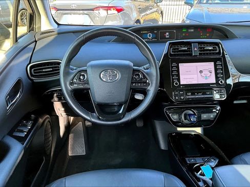 Used 2021 Toyota Prius XLE w/ Advanced Technology Package image 5