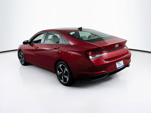 Used 2023 Hyundai Elantra SEL w/ Convenience Package FWD image 7