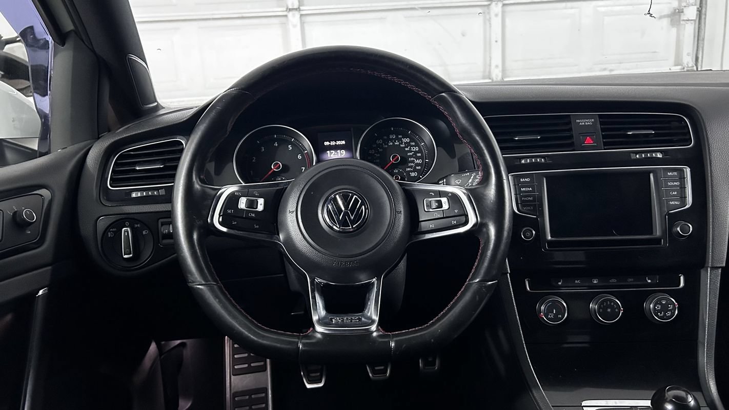 Used 2016 Volkswagen GTI S FWD image 10