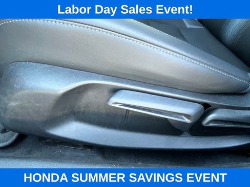 Used 2025 Honda Civic Sport image 19