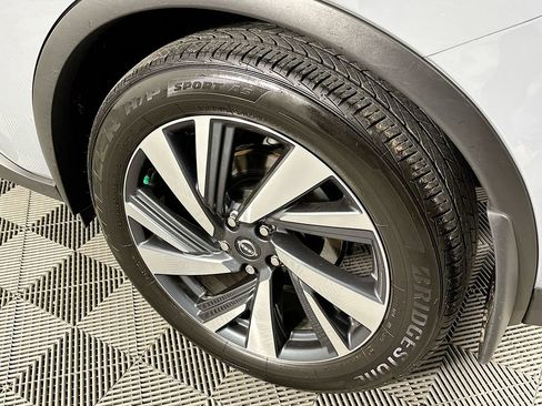 Certified 2024 Nissan Murano SL image 41