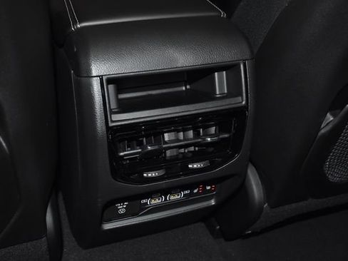 New 2025 Jeep Grand Cherokee Limited w/ Trailer Tow Package image 29