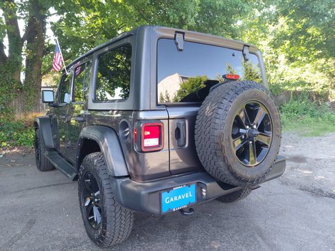 Used 2021 Jeep Wrangler Unlimited Sport AWD/4WD image 29