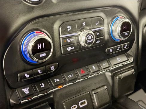 Used 2021 GMC Sierra 2500 Denali w/ Denali Ultimate Package image 16