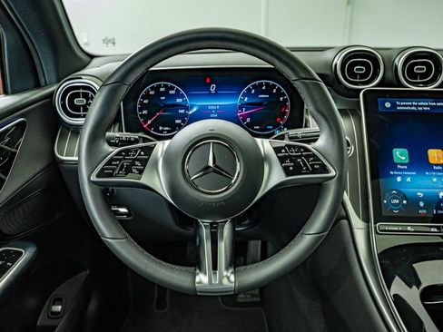 Certified 2026 Mercedes-Benz GLC 300 4MATIC image 23