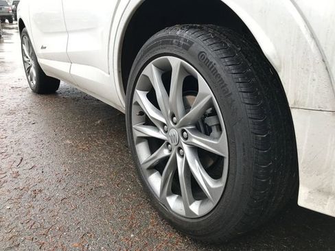 Used 2024 Buick Encore GX Avenir w/ Avenir Technology Package image 11