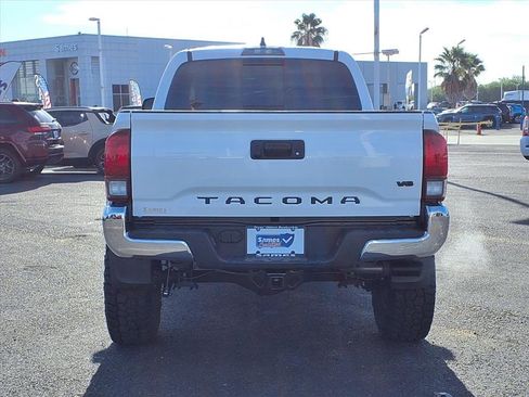 Used 2021 Toyota Tacoma SR5 image 6