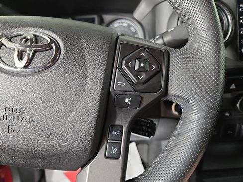 Used 2021 Toyota Tacoma TRD Sport w/ Technology Package AWD/4WD image 23