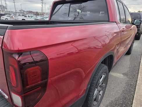 Used 2023 Honda Ridgeline RTL image 5