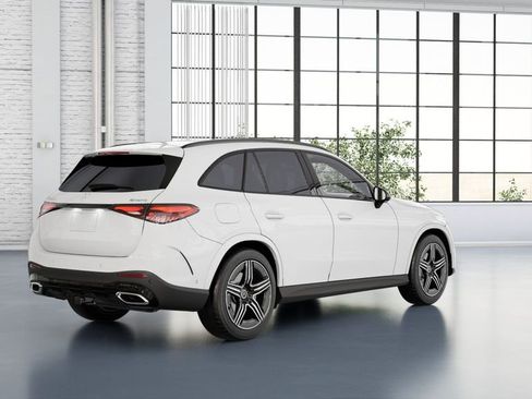 New 2025 Mercedes-Benz GLC 300 4MATIC image 16