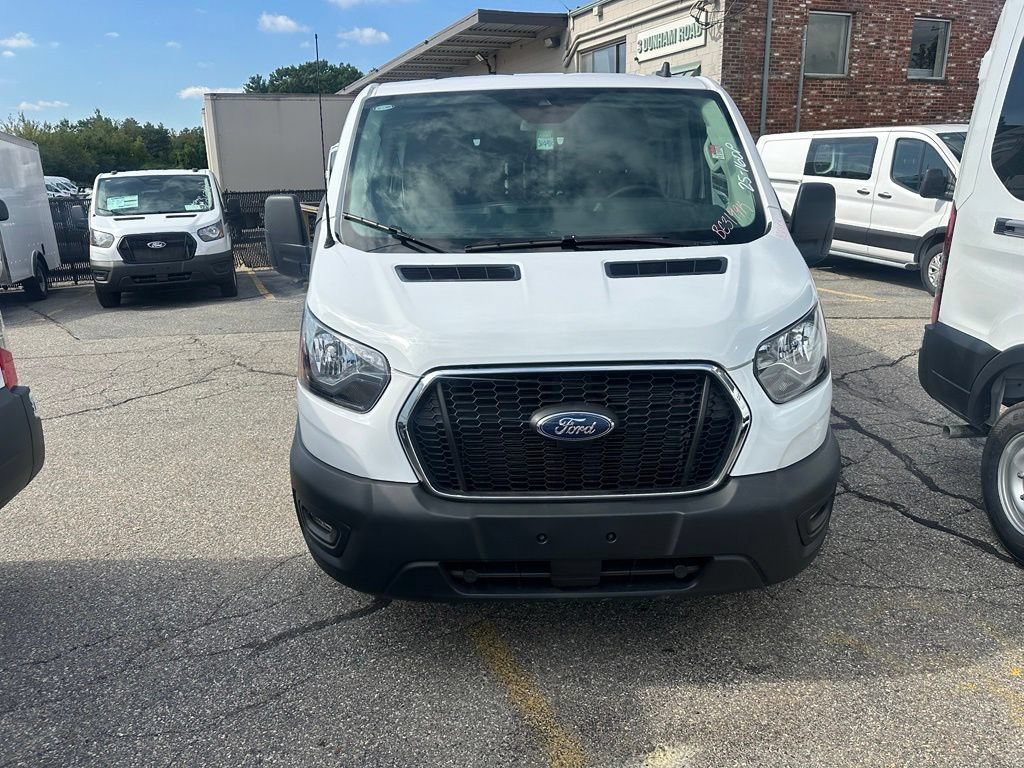 Used 2025 Ford Transit 250 Low Roof w/ Exterior Upgrade Package RWD image 2