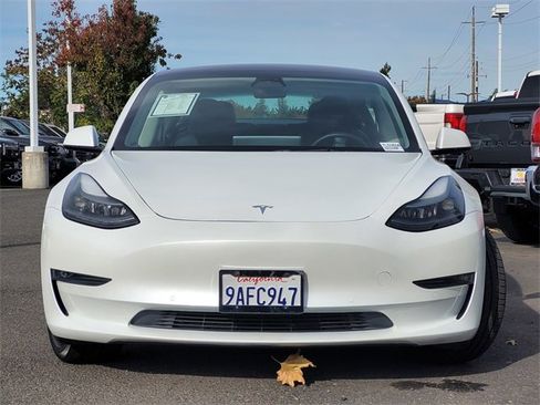 Used 2022 Tesla Model 3 Long Range image 3