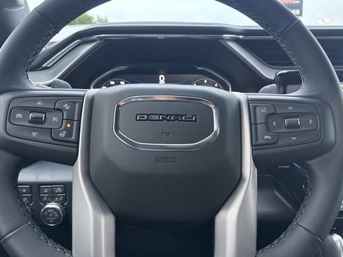 New 2026 GMC Sierra 1500 Denali w/ Denali Reserve Package AWD/4WD image 25