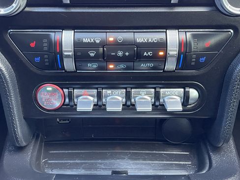 Used 2020 Ford Mustang Premium image 28