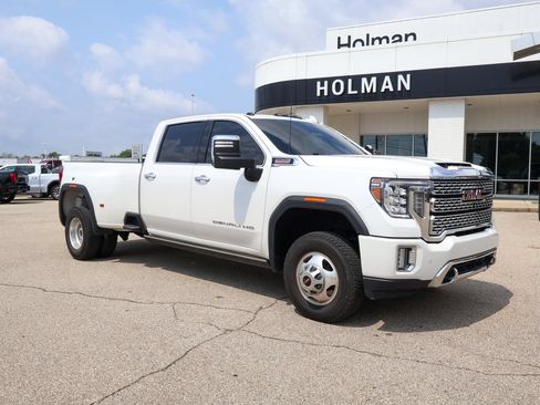Used 2023 GMC Sierra 3500 Denali w/ Denali Ultimate Package AWD/4WD image 1