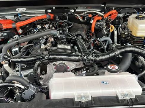 New 2025 Toyota Tacoma Limited image 32