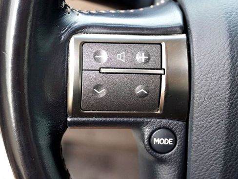 Used 2017 Lexus GX 460 image 20