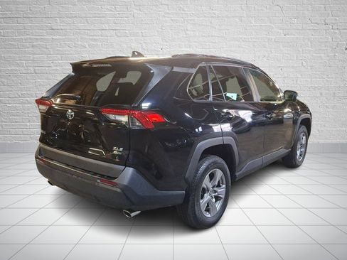 Used 2023 Toyota RAV4 XLE AWD/4WD image 6