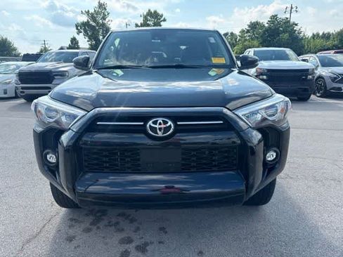 Used 2023 Toyota 4Runner SR5 Premium w/ Moonroof Package AWD/4WD image 2