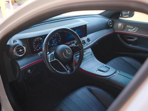 Used 2021 Mercedes-Benz E 350 Sedan image 9