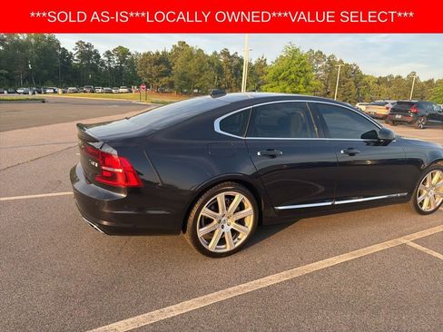 Used 2017 Volvo S90 T6 Inscription w/ Vision Package image 8