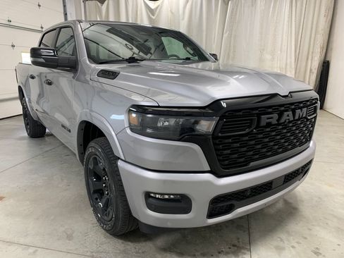 Used 2025 RAM 1500 Big Horn AWD/4WD image 2