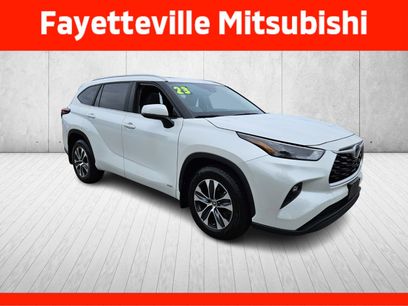 Used 2023 Toyota Highlander XLE