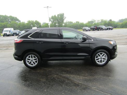 Used 2024 Ford Edge SEL w/ Convenience Package AWD/4WD image 7