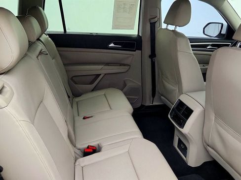 Used 2018 Volkswagen Atlas SEL FWD image 25