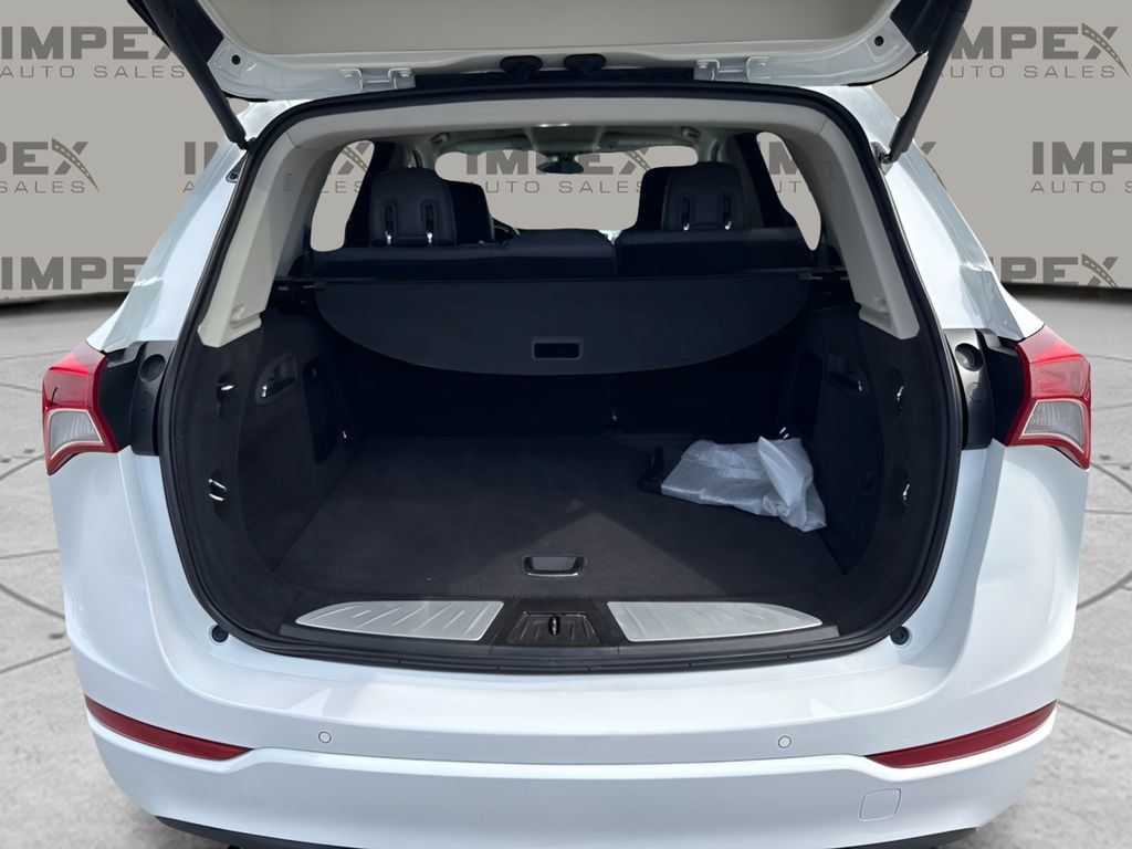 Used 2020 Buick Envision Essence FWD image 19