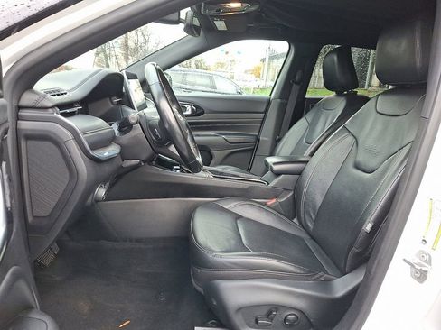 Used 2022 Jeep Compass High Altitude AWD/4WD image 14