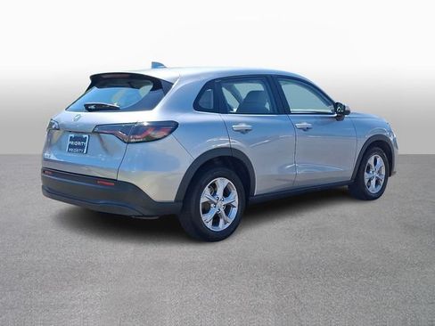 Used 2024 Honda HR-V LX image 3