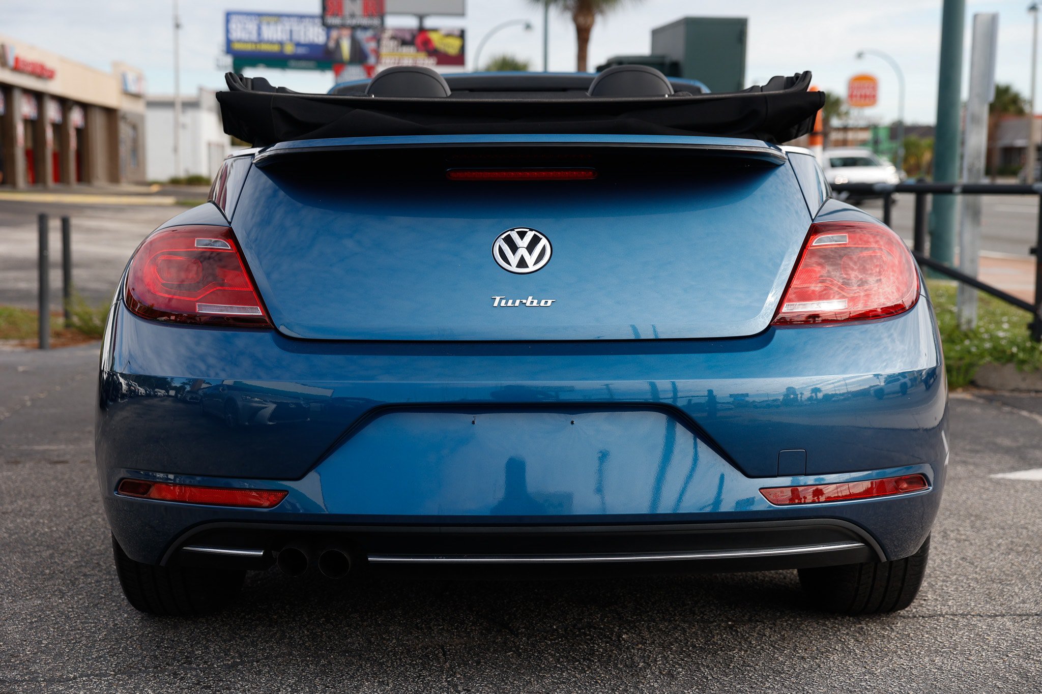 Used 2019 Volkswagen Beetle 2.0T S FWD image 11