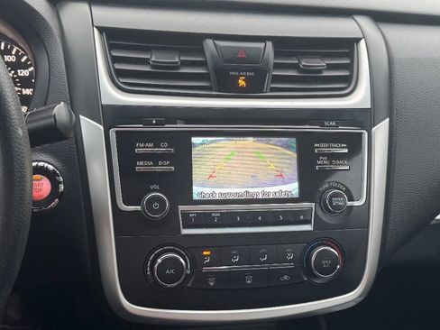 Used 2018 Nissan Altima 2.5 S w/ S Convenience Package image 16