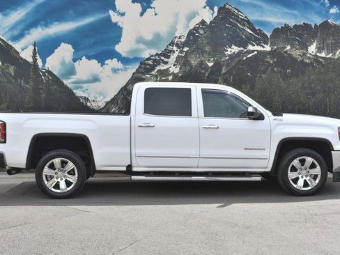 Used 2018 GMC Sierra 1500 SLT AWD/4WD image 2