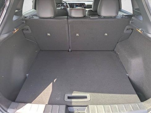 Used 2025 Nissan Kicks SR FWD image 6