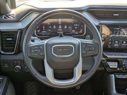 Used 2024 GMC Sierra 1500 Denali image 22