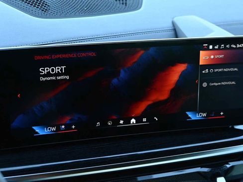 New 2026 BMW X5 xDrive50e w/ M Sport Package image 29