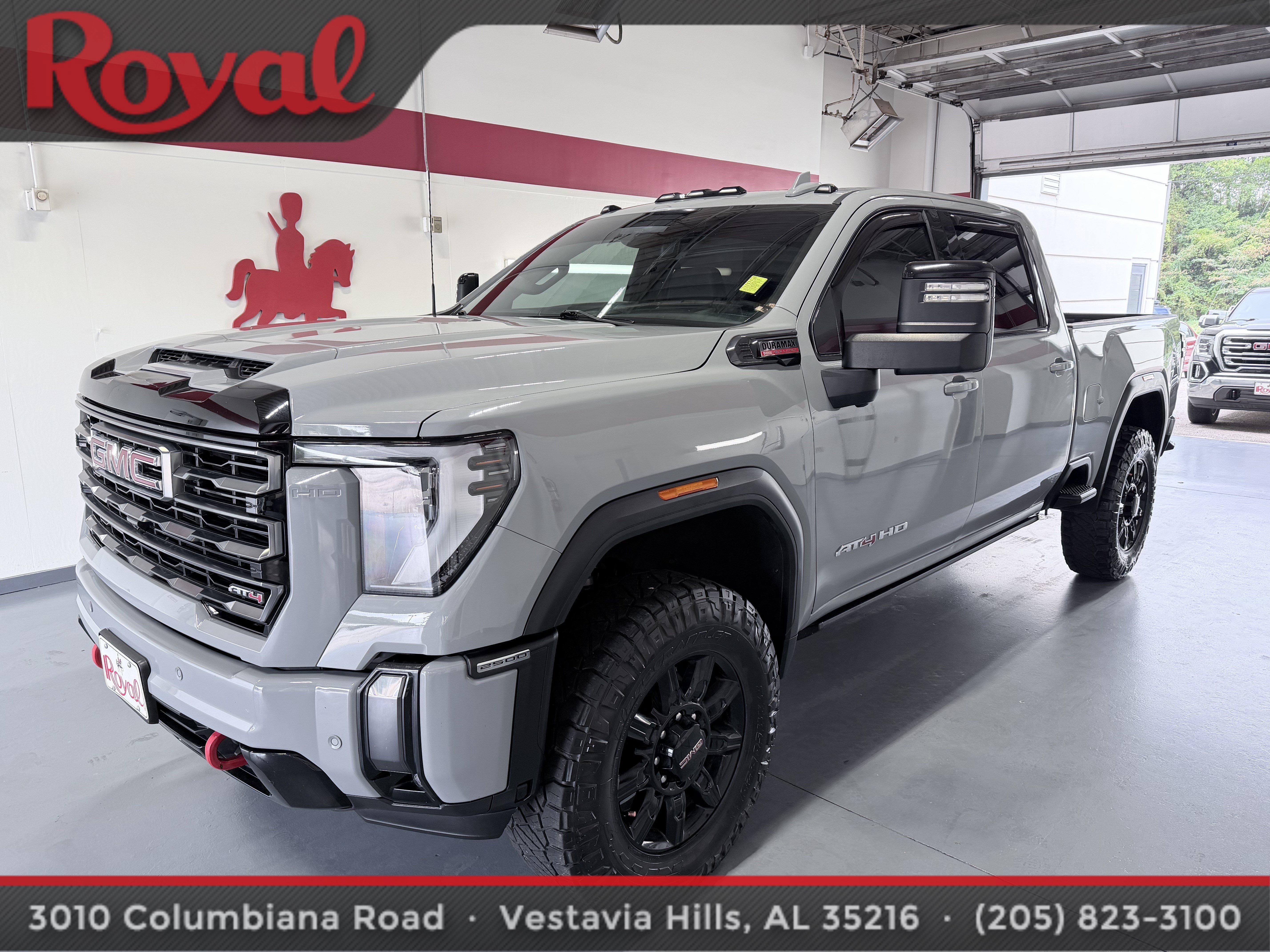 Used 2024 GMC Sierra 2500 AT4 w/ AT4 Premium Plus Package AWD/4WD image 1