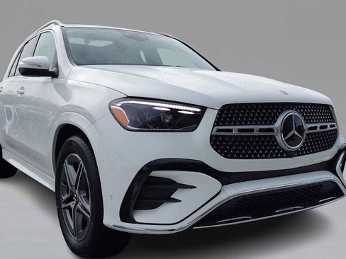 New 2026 Mercedes-Benz GLE 580 GLE 580 image 3