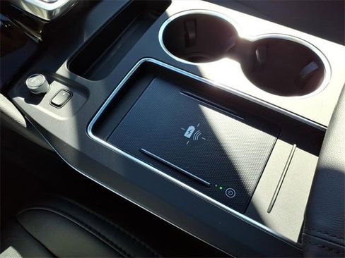 New 2026 Acura MDX SH-AWD image 18