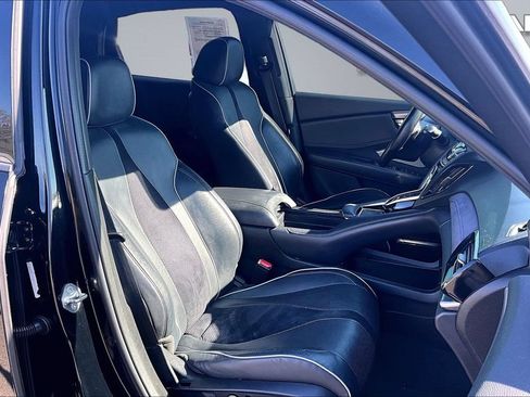 Used 2019 Acura RDX w/ Advance Package AWD/4WD image 7